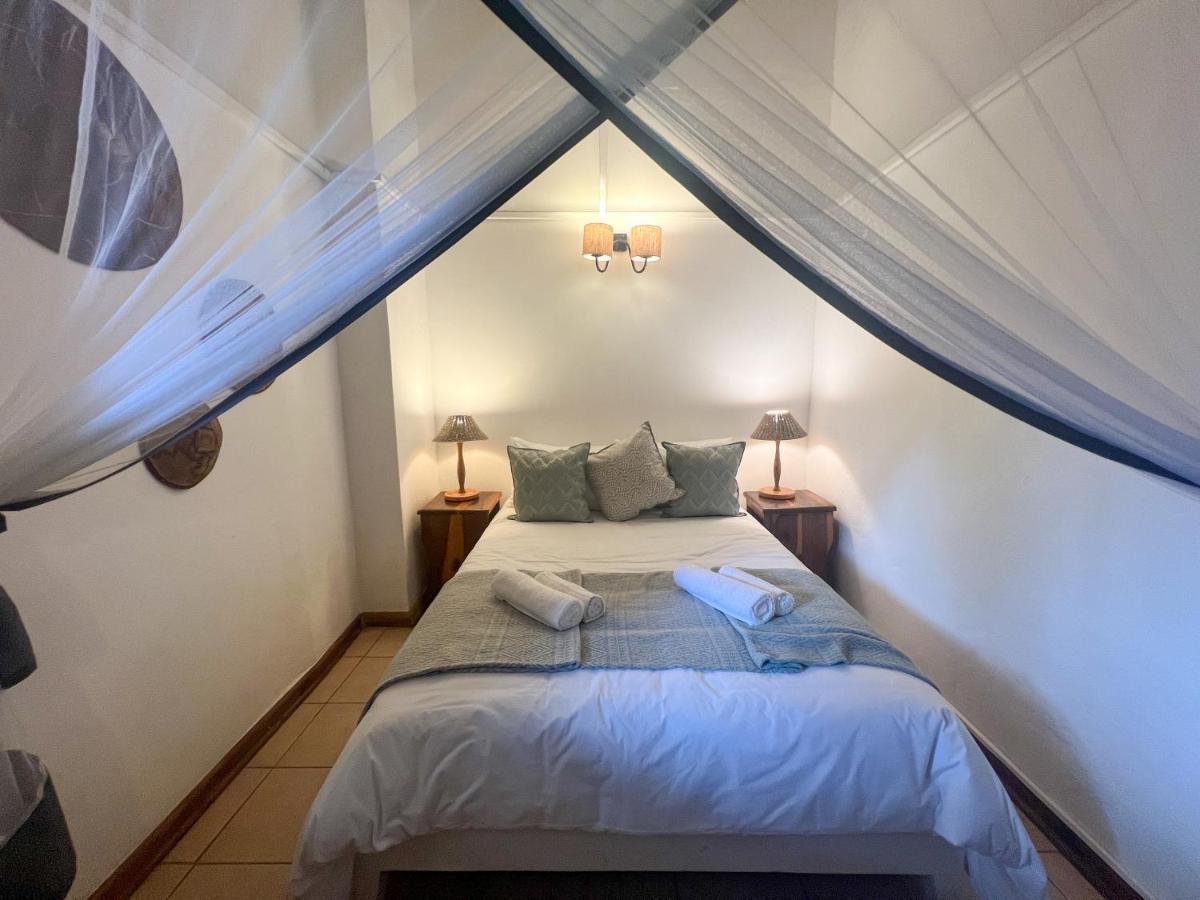 Drift Inn Victoria Falls Eksteriør bilde