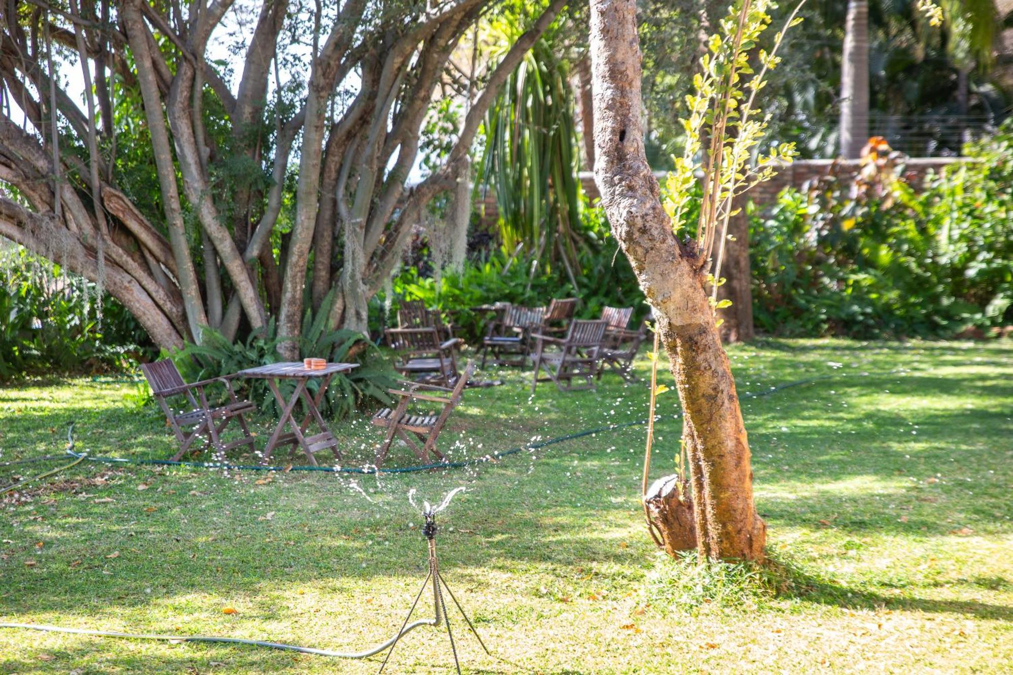 Drift Inn Victoria Falls Eksteriør bilde